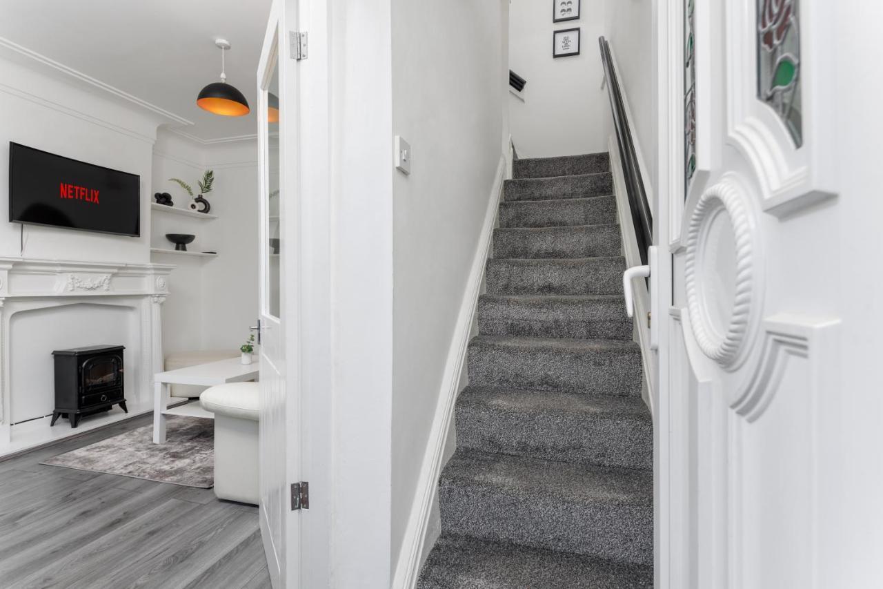 The Empress 2 Bed Terraced House Διαμέρισμα Λίβερπουλ Εξωτερικό φωτογραφία